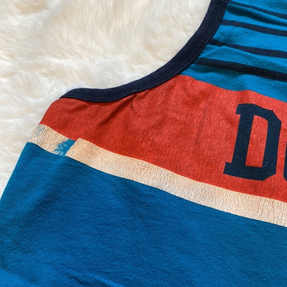 Large D C Mens tank top - Picture 3 of 8